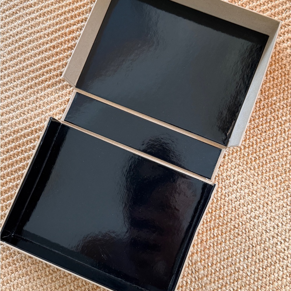 Loewe Gift Box - Picture 3 of 3